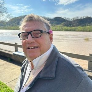 Meet your Posher, Pat